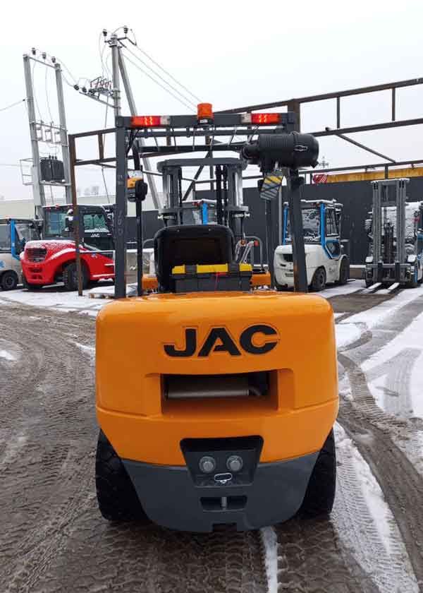 JAC CPCD30H дизельный погрузчик характеристики и внешний вид перед поставкой