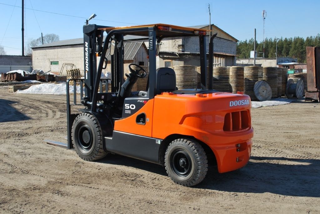 Doosan D50S-5