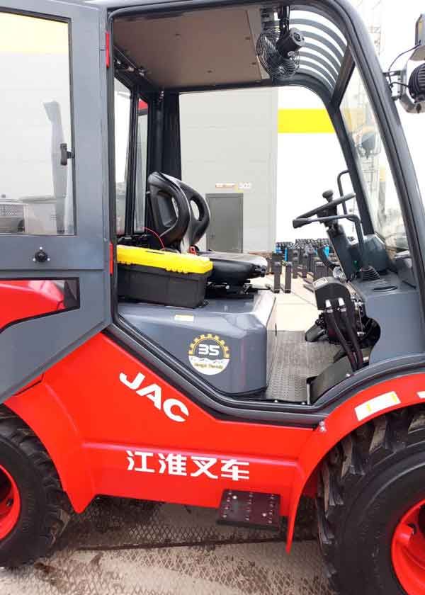 JAC CPCD35 Offroad с полным приводом перед передачей клиенту