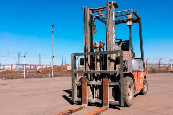 images/blog/choose-a-used-forklift-01.jpg