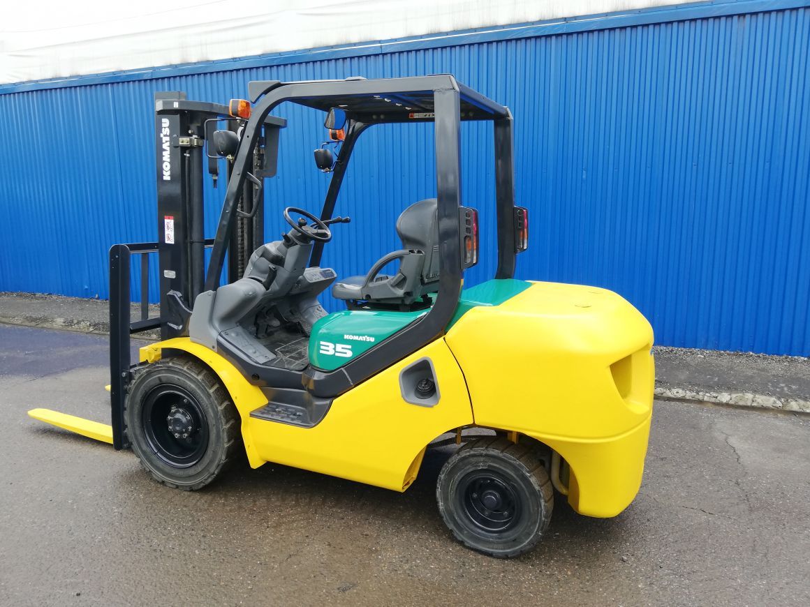 Komatsu FD35AT-16
