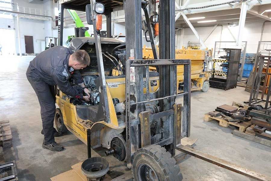 images/blog/causes-of-forklift-failure-and-how-to-fix-them-01.jpg