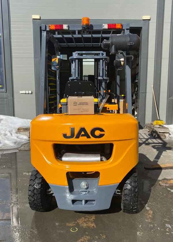 Отгрузка вилочного погрузчика JAC CPCD20H со склада поставщика