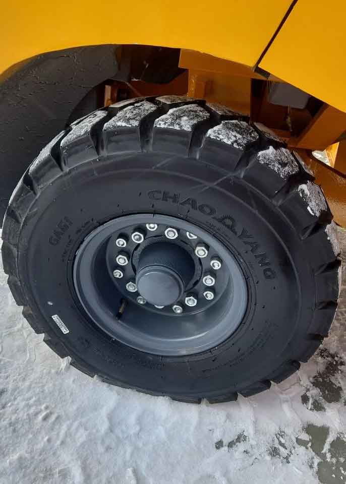 Дизельный вилочный погрузчик JAC CPCD35J Euro перед отправкой заказчику