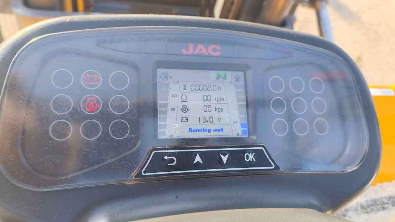 Складская техника JAC CPCD35H перед отправкой заказчику